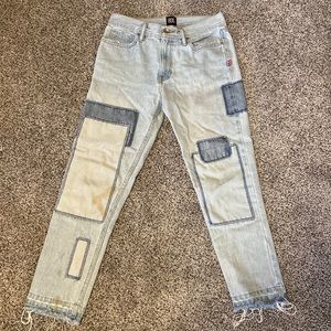 Urban Outfitters Dad Slim Taper Fit Jeans